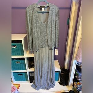 Two Piece Mother of the Bride Floor Length Gown